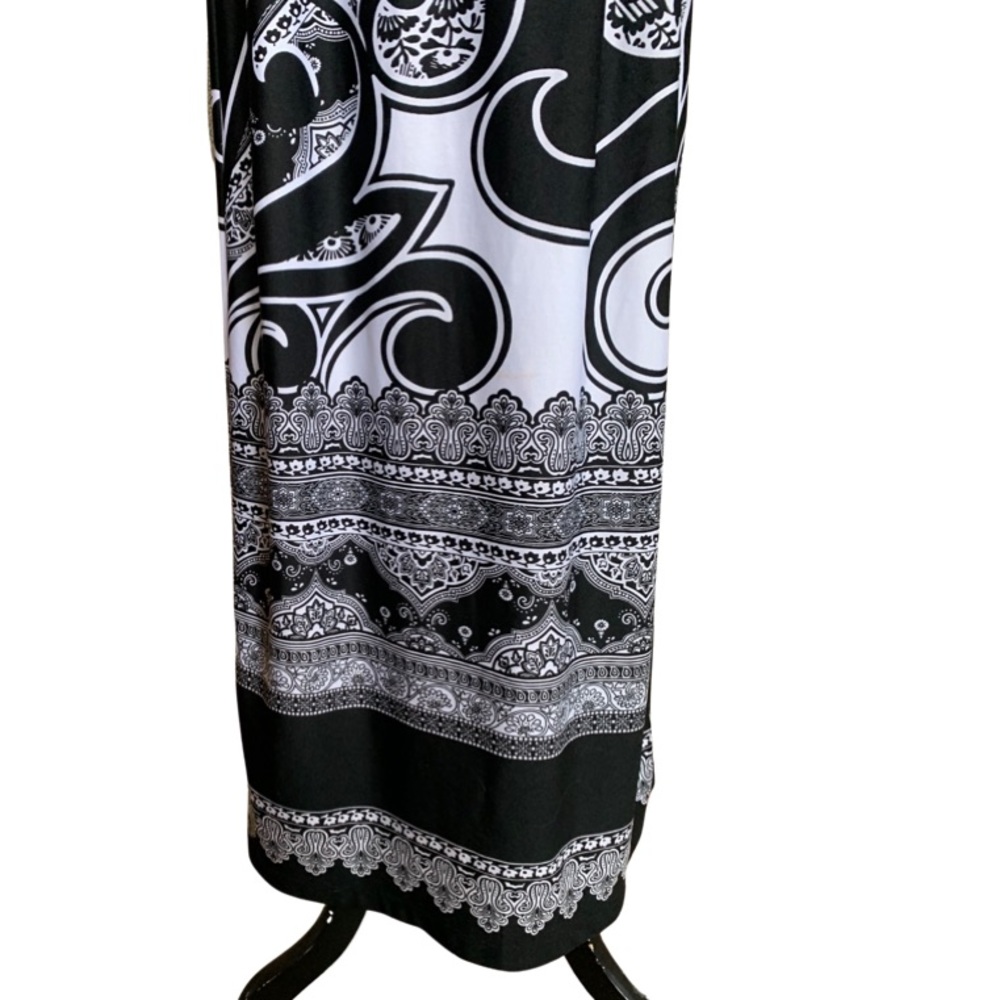 Olivia Matthews Black White Boho Aztec Maxi Dress Size Medium - Picture 7 of 12